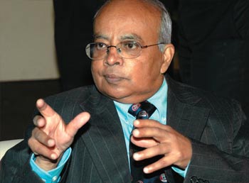 Dr P Venugopal