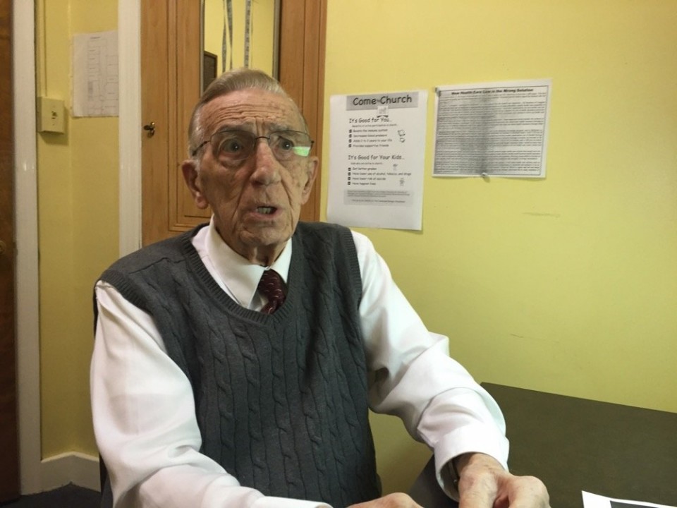 One of the world's oldest doctors, 96 yearold Dr. Raymond Grandon will be retiring this year